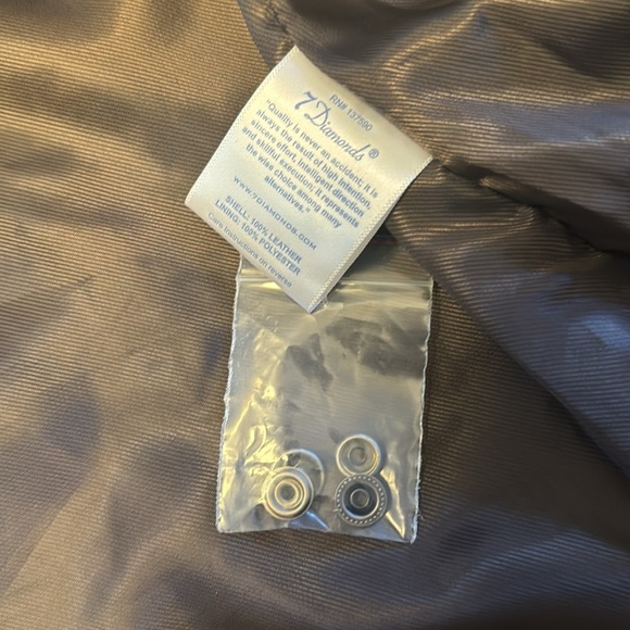 7 Diamonds men’s leather jacket - Picture 3 of 7